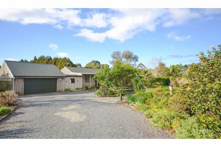Photo of property in 176 Pungaere Road, Waipapa, Kerikeri, 0295