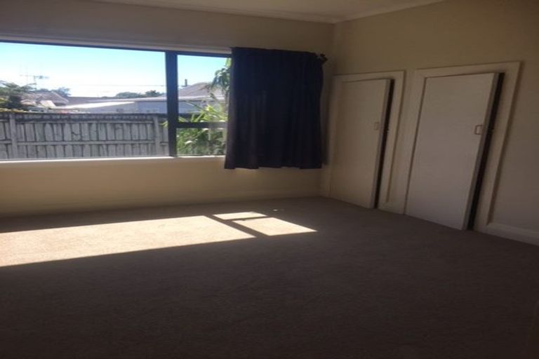 Photo of property in 493b Devonport Road, Tauranga South, Tauranga, 3112