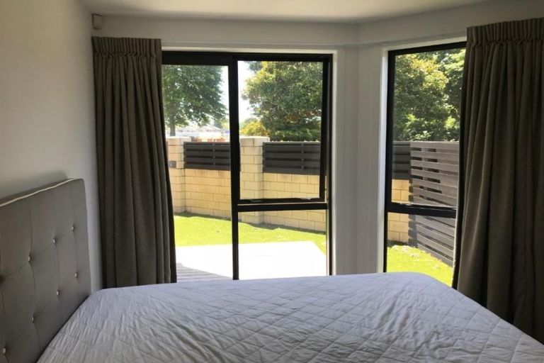 Photo of property in 2/105 Seddon Road, Frankton, Hamilton, 3204