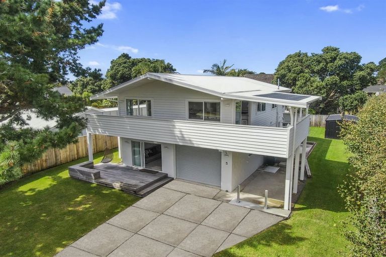 Photo of property in 5 Bell Road, Pauanui, Hikuai, 3579