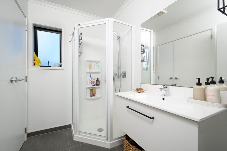 Photo of property in 6 Saltmarsh Road, Hobsonville, Auckland, 0616