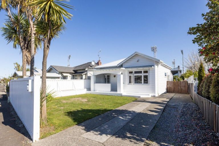 Photo of property in 74 Nelson Crescent, Napier South, Napier, 4110