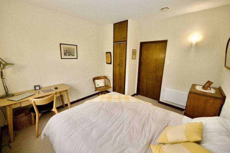 Photo of property in 178 Victoria Avenue, Hokowhitu, Palmerston North, 4410