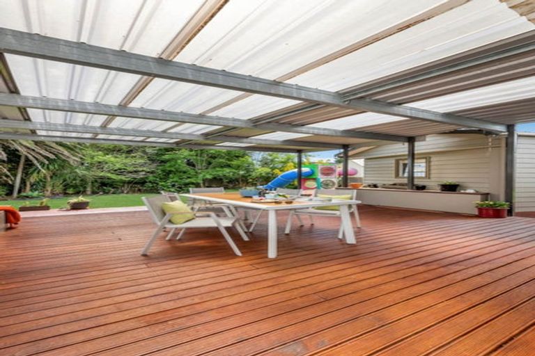 Photo of property in 10 Fourth View Avenue, Beachlands, Auckland, 2018