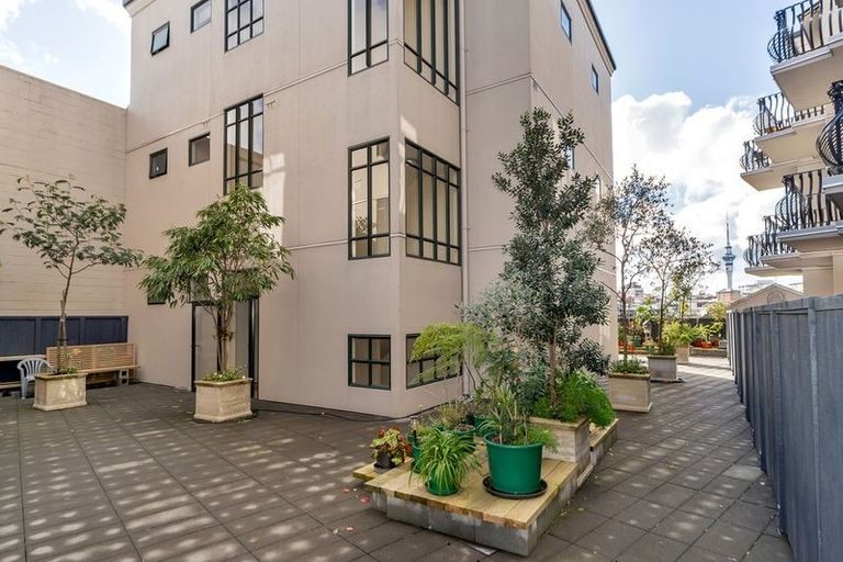 Photo of property in 3a/30 Randolph Street, Eden Terrace, Auckland, 1010