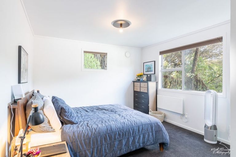 Photo of property in 470c Stokes Valley Road, Stokes Valley, Lower Hutt, 5019