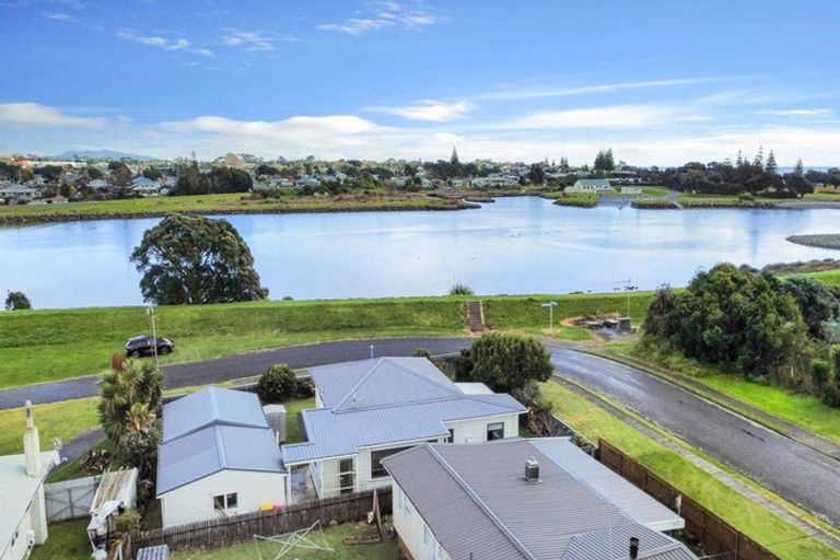 Photo of property in 2a Atkinson Street, Waitara, 4320