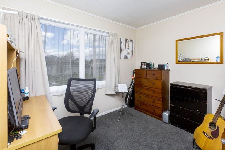 Photo of property in 1 Moehau Grove, Trentham, Upper Hutt, 5018