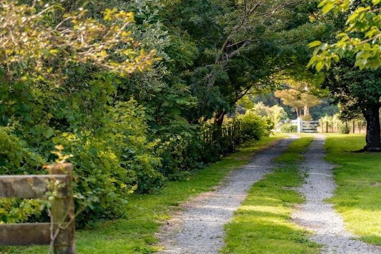 Photo of property in 284 Underhill Road, Tauwharenikau, 5773