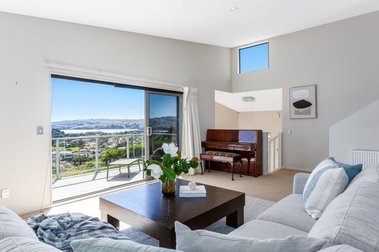 Photo of property in 22 Ships Cove, Whitby, Porirua, 5024