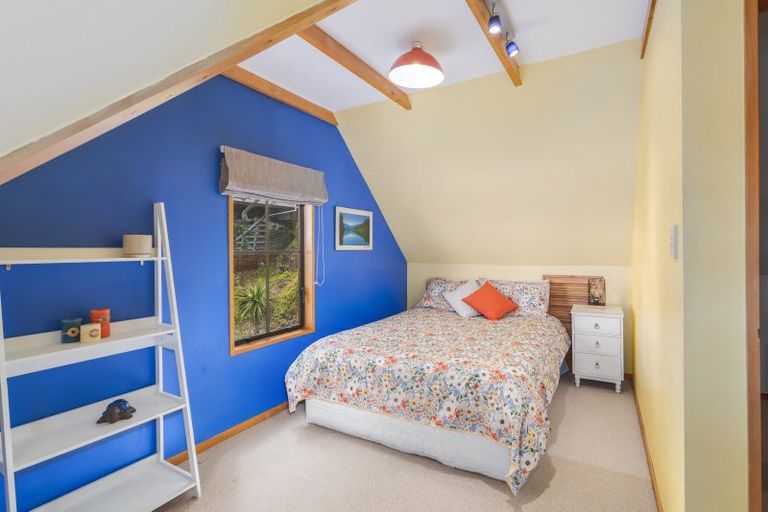 Photo of property in 7 Cannon Hill Crescent, Mount Pleasant, Christchurch, 8081