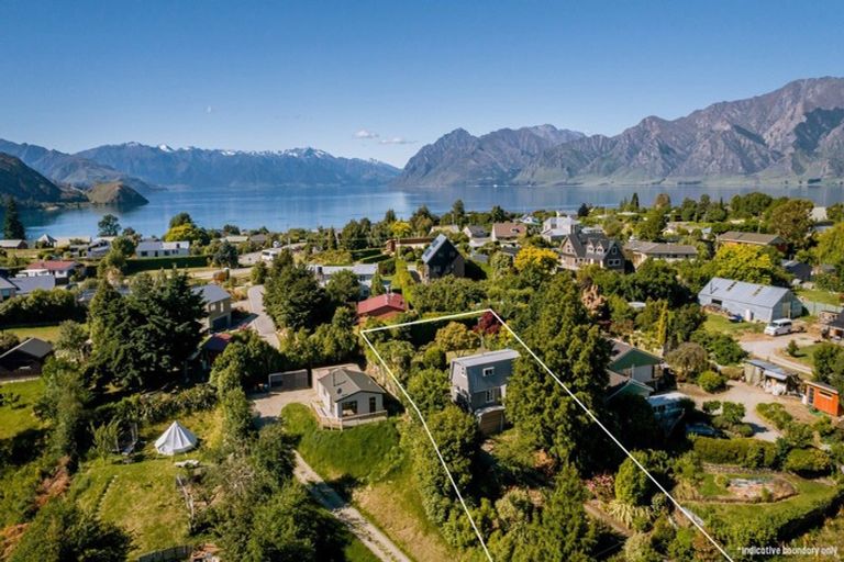Photo of property in 34 Noema Terrace, Lake Hawea, 9382