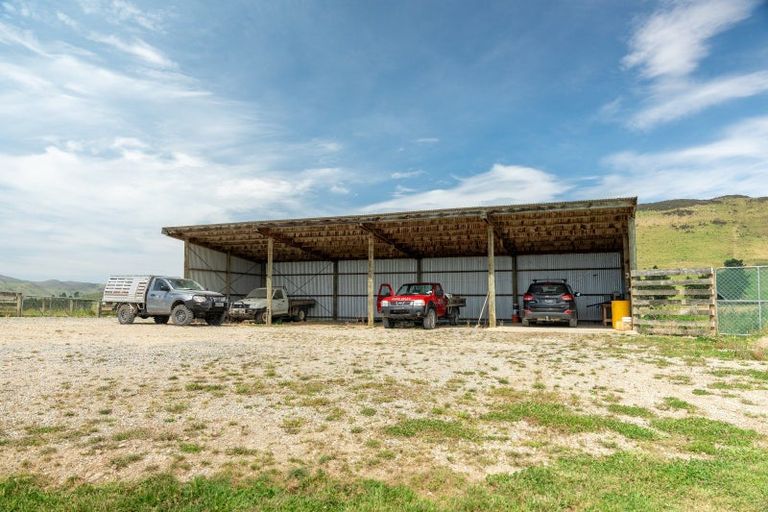 Photo of property in 579 Waimea Valley Road, Mandeville, Gore, 9777