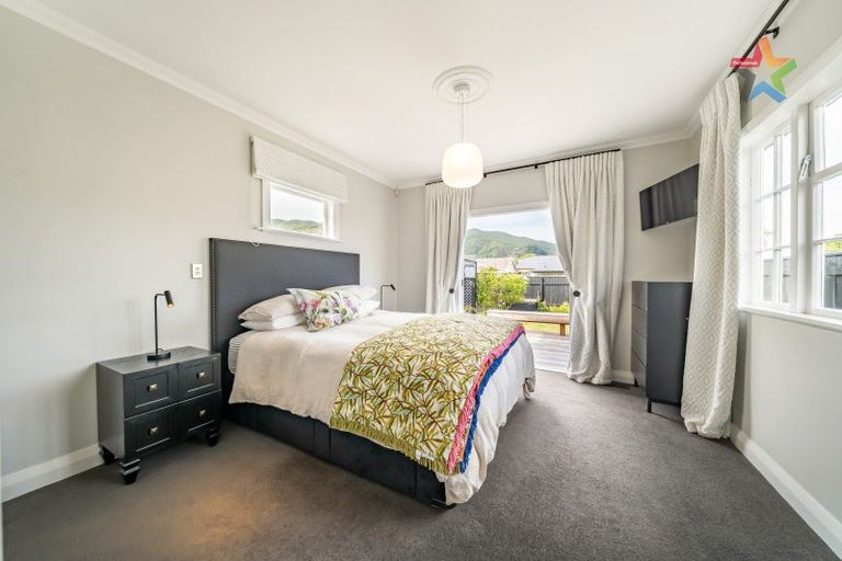 Photo of property in 15 Fairfield Avenue, Fairfield, Lower Hutt, 5011