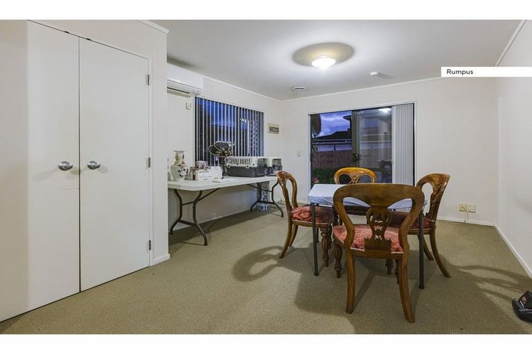 Photo of property in 107 Pah Road, Cockle Bay, Auckland, 2014