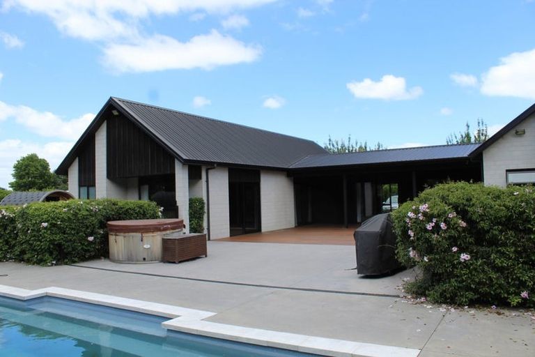 Photo of property in 7 South Oaks Close, Pukemoremore, Cambridge, 3493