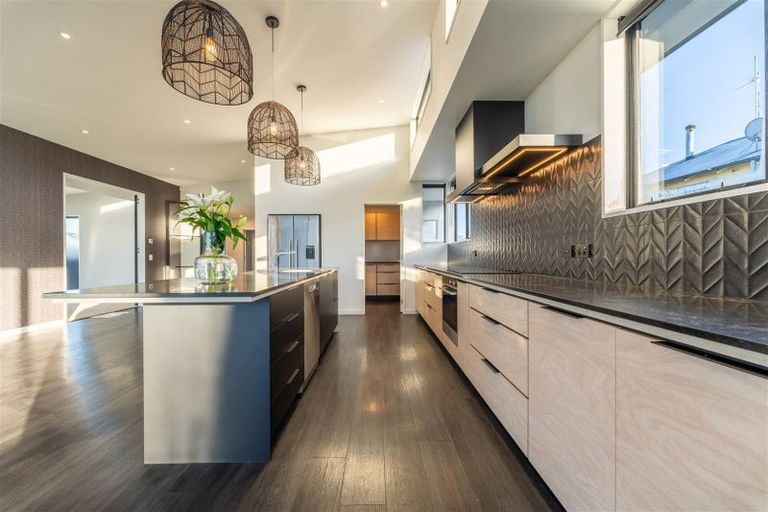 Photo of property in 17 Richmond Street, Waimataitai, Timaru, 7910