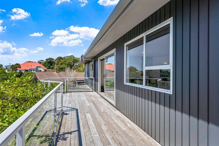 Photo of property in 300 Whangaparaoa Road, Stanmore Bay, Whangaparaoa, 0932