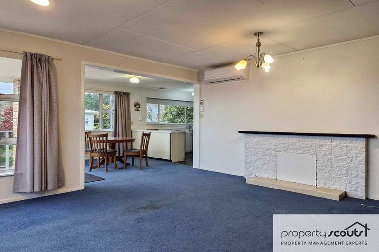 Photo of property in 16 Carlton Terrace, Westown, New Plymouth, 4310
