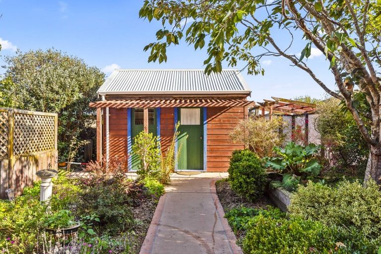 Photo of property in 10 Cedar Drive, Paraparaumu Beach, Paraparaumu, 5032