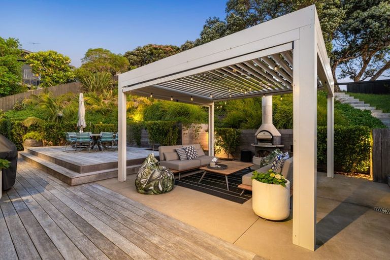 Photo of property in 18 Palm Cove, Arkles Bay, Whangaparaoa, 0932