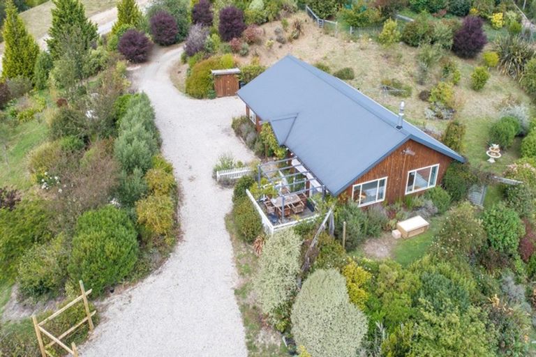 Photo of property in 130 Mytton Heights, Motueka, 7196
