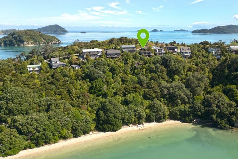 Photo of property in 2075 Wyuna Bay Road, Wyuna Bay, Coromandel, 3581