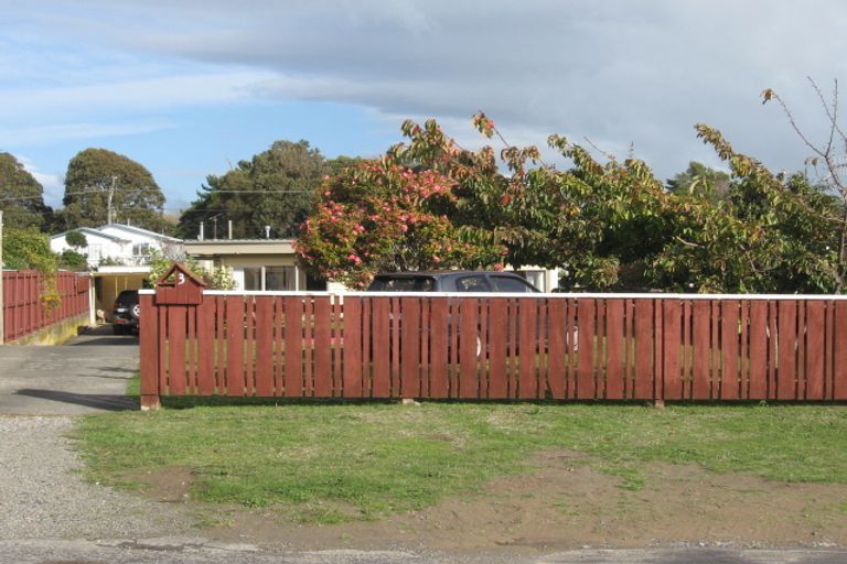Photo of property in 3 Huia Road, Raumati Beach, Paraparaumu, 5032
