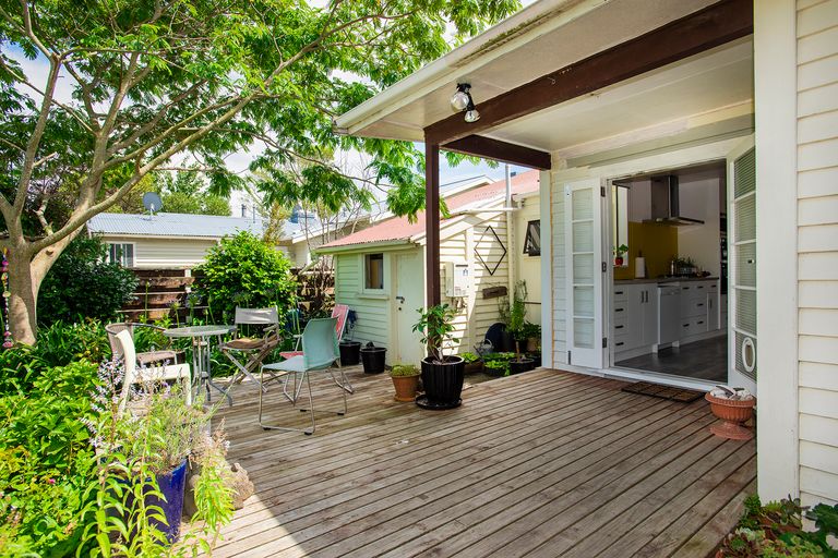 Photo of property in 119 Iranui Road, Inner Kaiti, Gisborne, 4010
