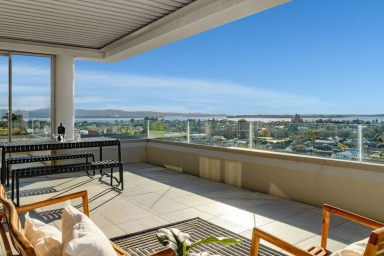 Photo of property in 2b Hinewa Road, Otumoetai, Tauranga, 3110