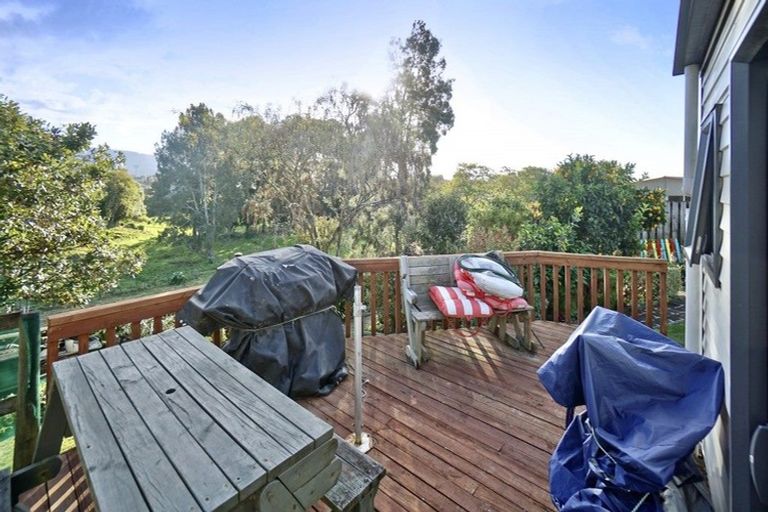 Photo of property in 11 Valley Road, Te Puke, 3119