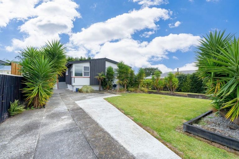 Photo of property in 255 Cambridge Street, Levin, 5510