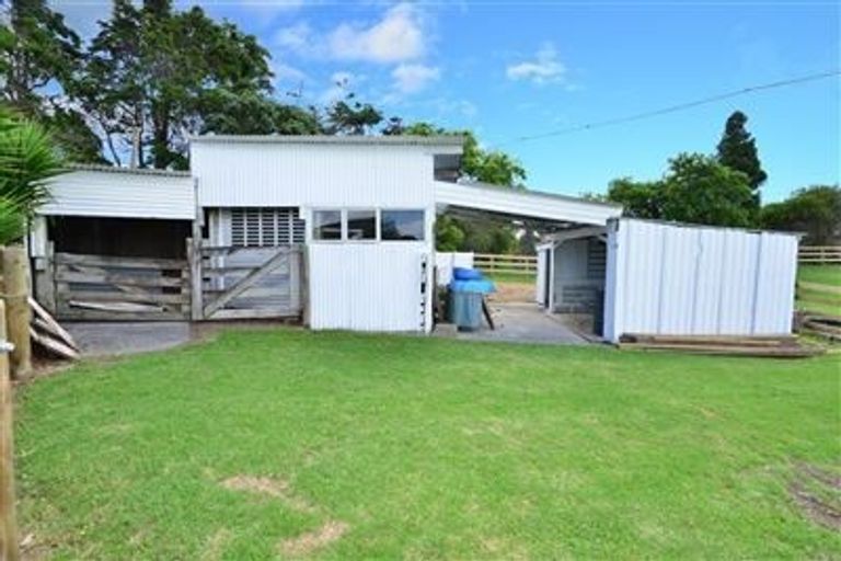 Photo of property in 792 Dairy Flat Highway, Dairy Flat, Albany, 0792
