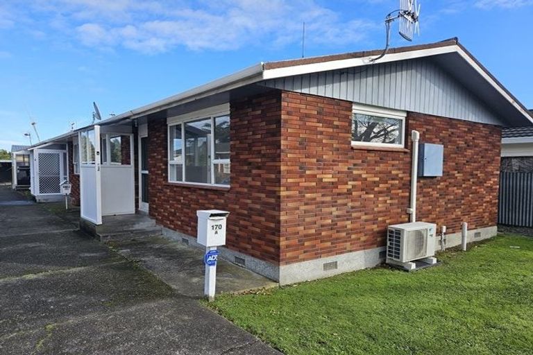 Photo of property in 1/170 Ruahine Street, Roslyn, Palmerston North, 4414