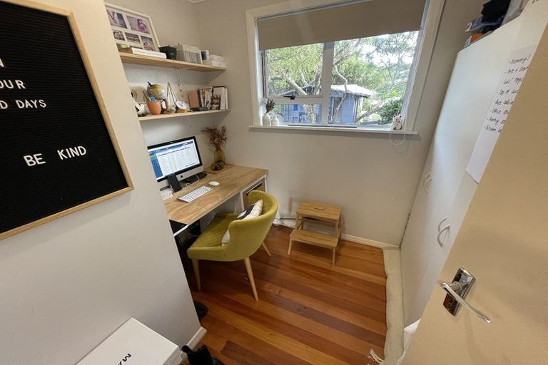 Photo of property in 26 Maple Grove, Maungaraki, Lower Hutt, 5010