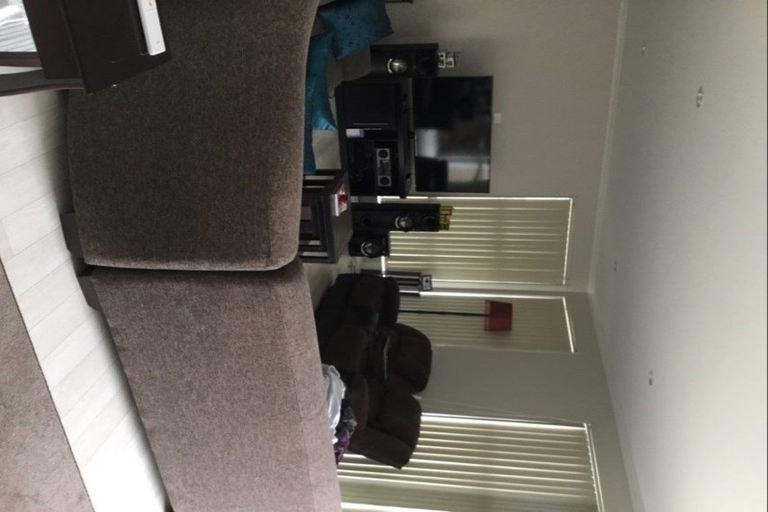 Photo of property in 4 Costa Viva Crescent, Karaka, Papakura, 2113