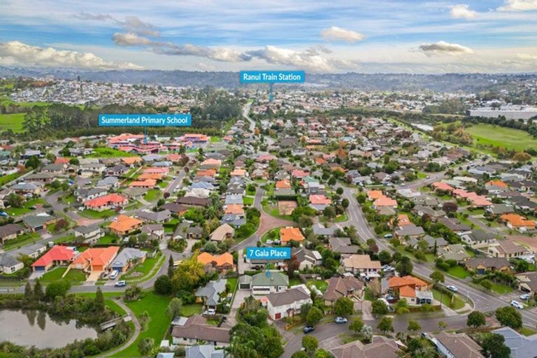 Photo of property in 7 Gala Place, Henderson, Auckland, 0612