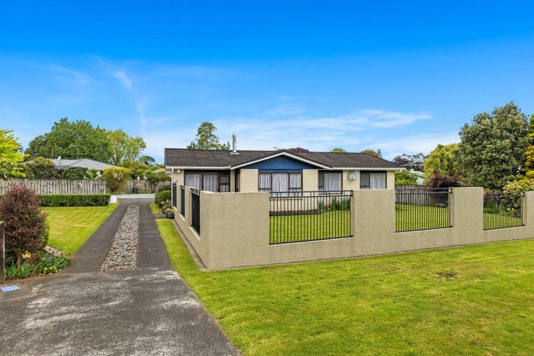 Photo of property in 8 Riverside Drive, Kaponga, Hawera, 4679