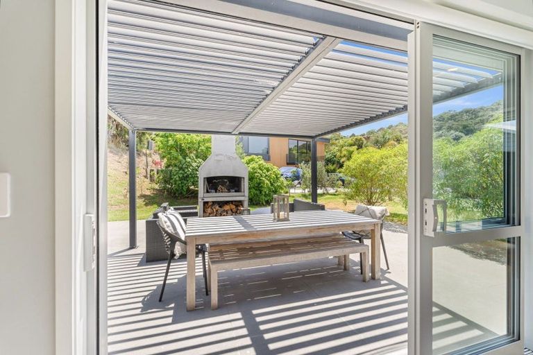 Photo of property in 5 Platinum Place, Matapouri, Whangarei, 0173