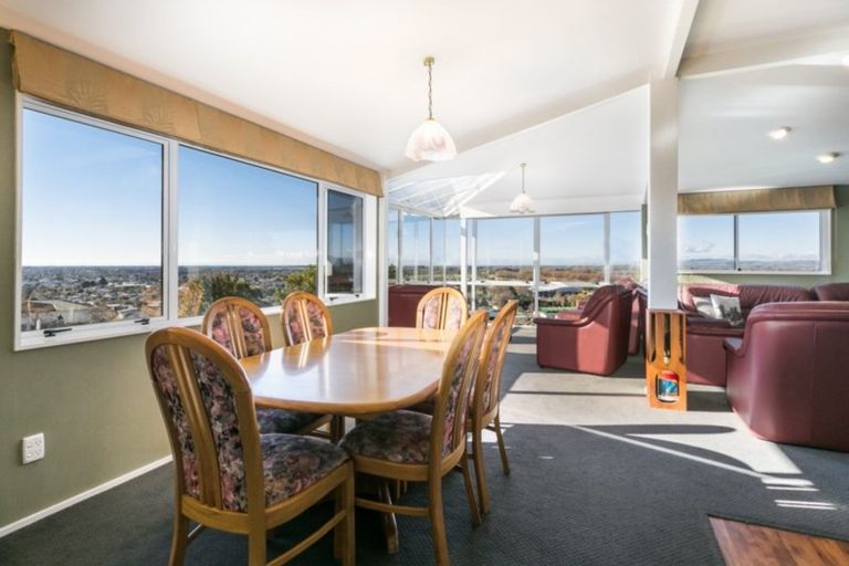 Photo of property in 95 Churchill Drive, Taradale, Napier, 4112