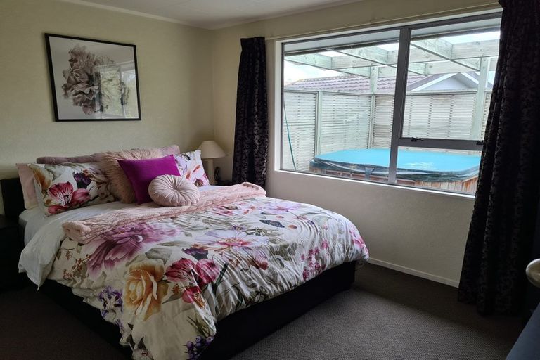 Photo of property in 37 Basley Road, Owhata, Rotorua, 3010