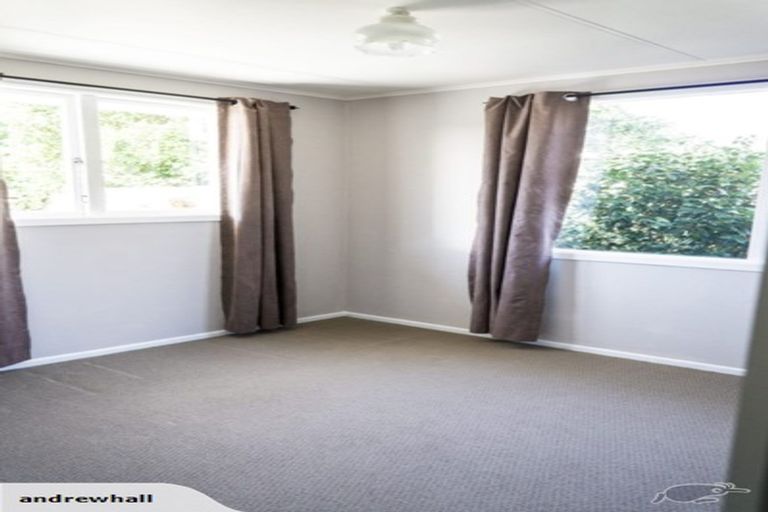 Photo of property in 7 Leybourne Avenue, Waikanae, 5036