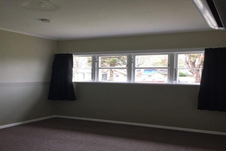 Photo of property in 893 High Street, Avalon, Lower Hutt, 5011