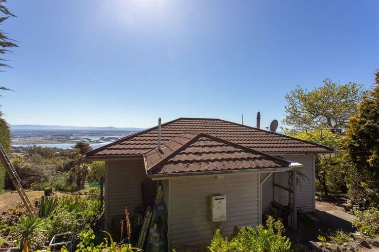 Photo of property in 165 Moncks Spur Road, Mount Pleasant, Christchurch, 8081