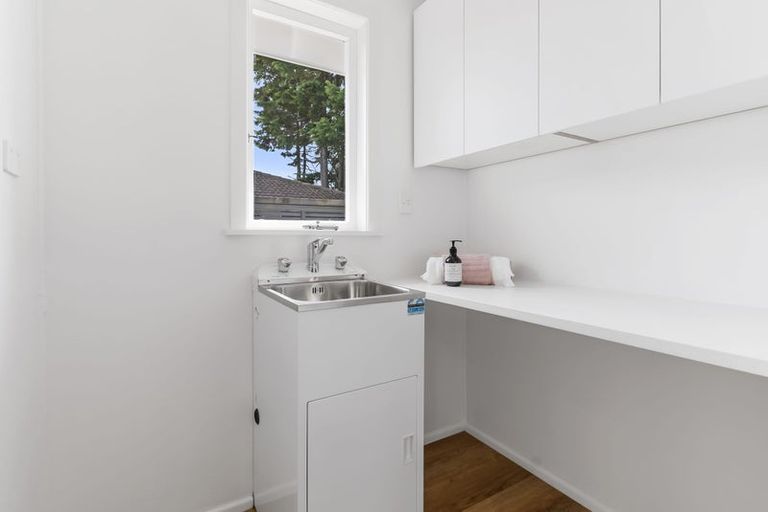 Photo of property in 55 Northcote Road, Northcote, Christchurch, 8052