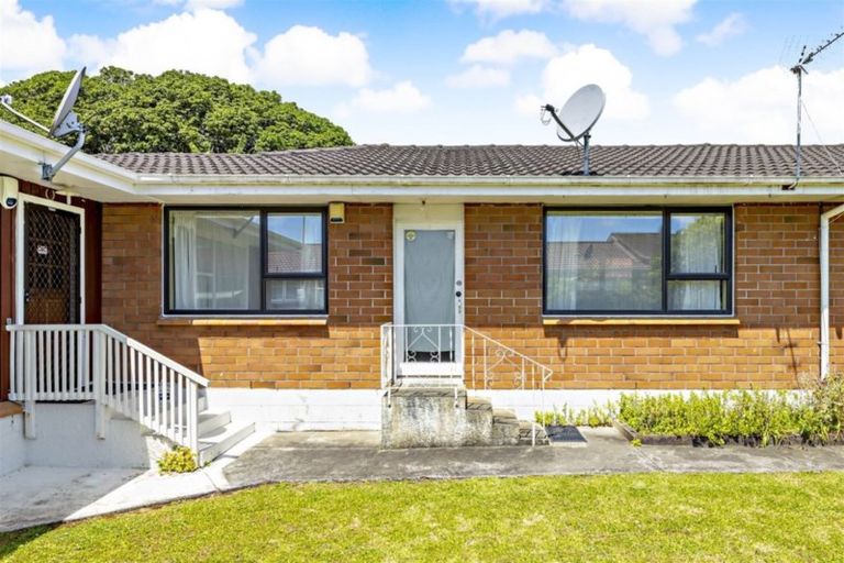 Photo of property in 3/8 Fraser Road, Papatoetoe, Auckland, 2025