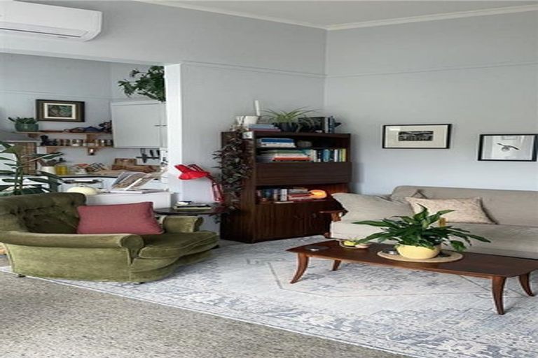 Photo of property in 23 Nairn Street, Mount Cook, Wellington, 6011