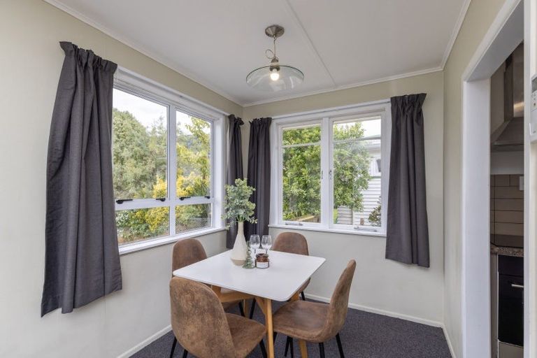 Photo of property in 17 Riwai Street, Paraparaumu, 5032