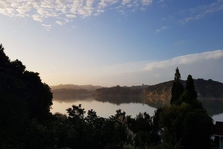 Photo of property in 78i Greenslade Road, Raglan, 3295