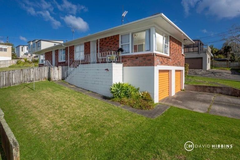 Photo of property in 1/18 Anne Road, Hillcrest, Auckland, 0627